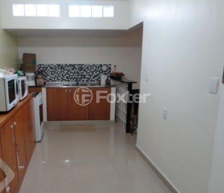 Casa à venda com 3 quartos, 210m² - Foto 13