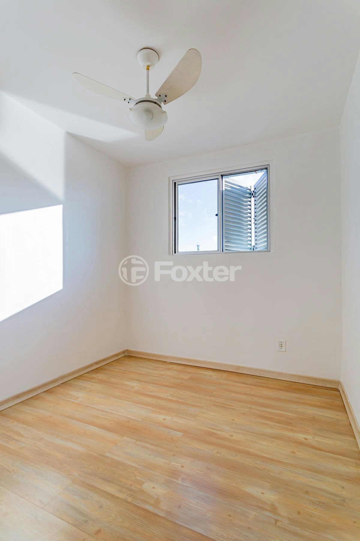 Apartamento à venda com 2 quartos, 37m² - Foto 12