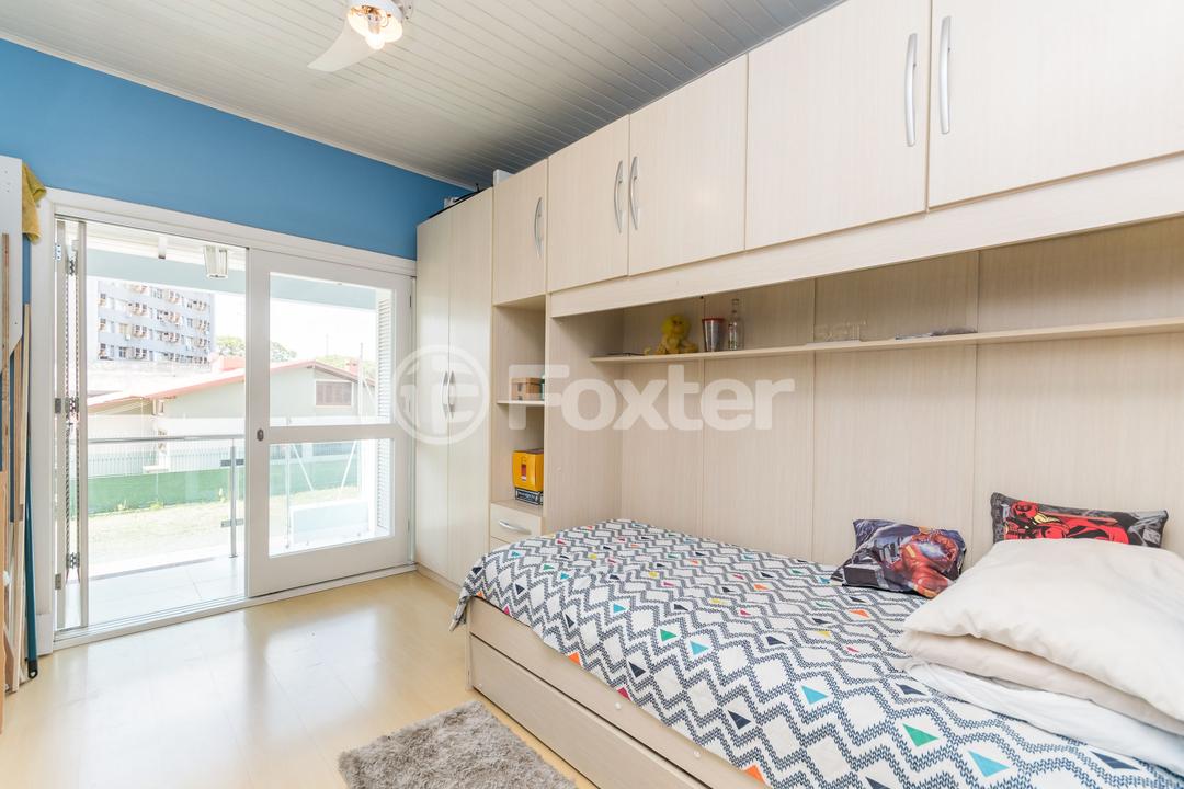 Casa à venda com 5 quartos, 242m² - Foto 6