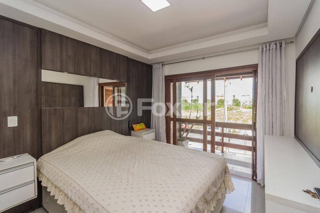 Casa de Condomínio à venda com 3 quartos, 240m² - Foto 12