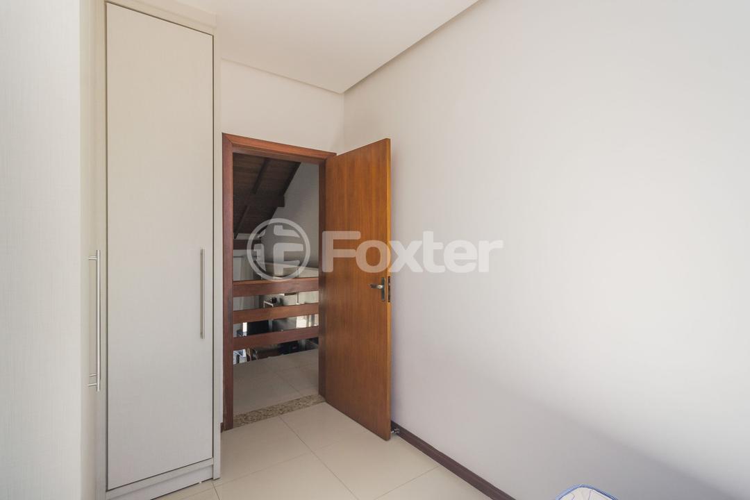 Casa de Condomínio à venda com 3 quartos, 240m² - Foto 21