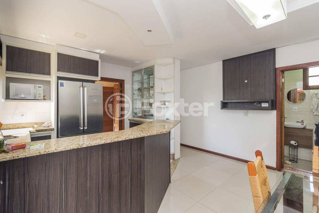Casa de Condomínio à venda com 3 quartos, 240m² - Foto 29