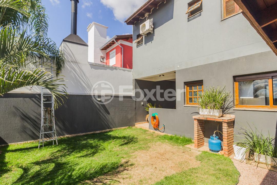 Casa de Condomínio à venda com 3 quartos, 240m² - Foto 40