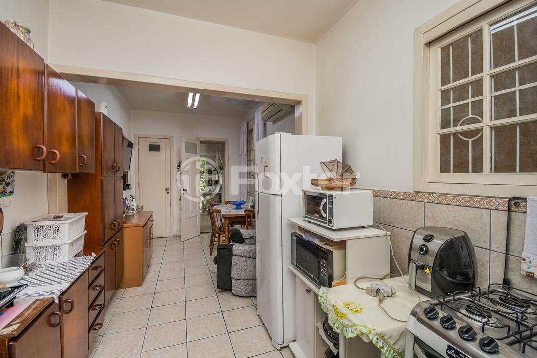 Casa à venda com 3 quartos, 193m² - Foto 33