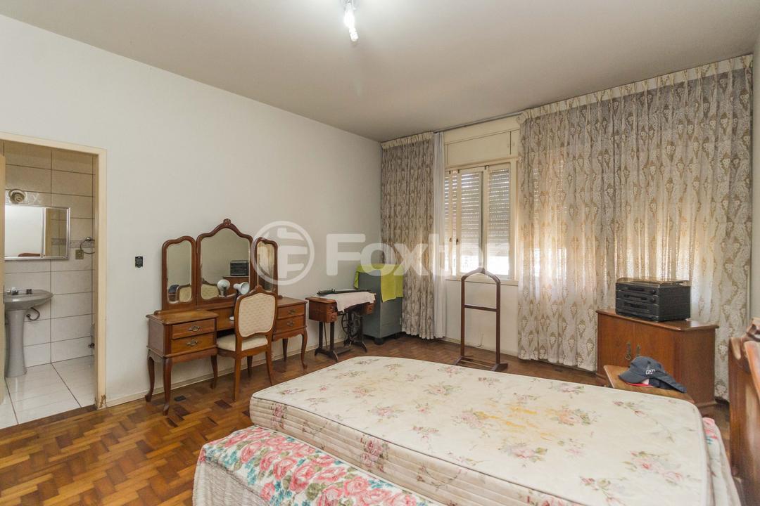 Casa à venda com 4 quartos, 321m² - Foto 25