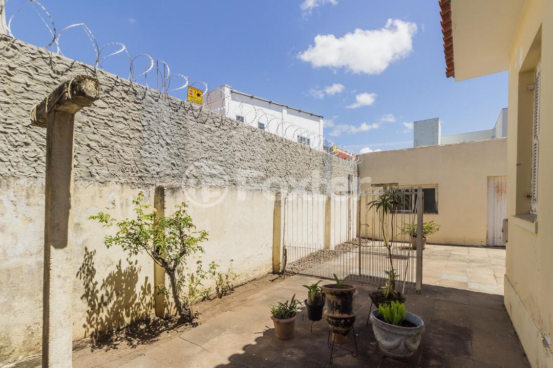 Casa à venda com 4 quartos, 321m² - Foto 41