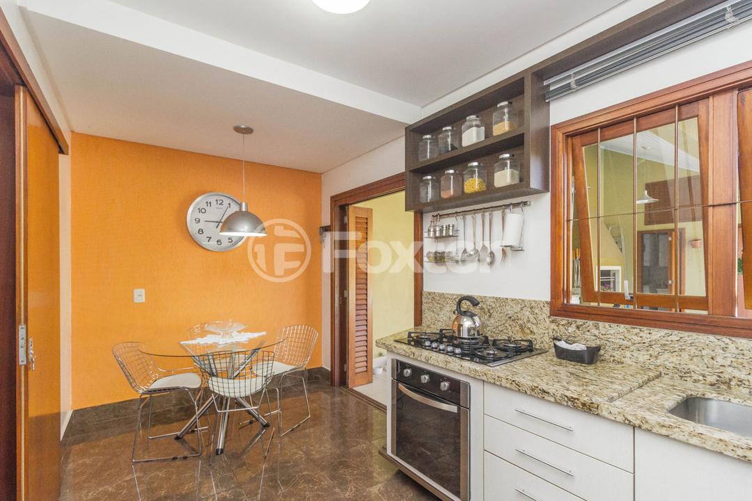 Casa à venda com 3 quartos, 200m² - Foto 31