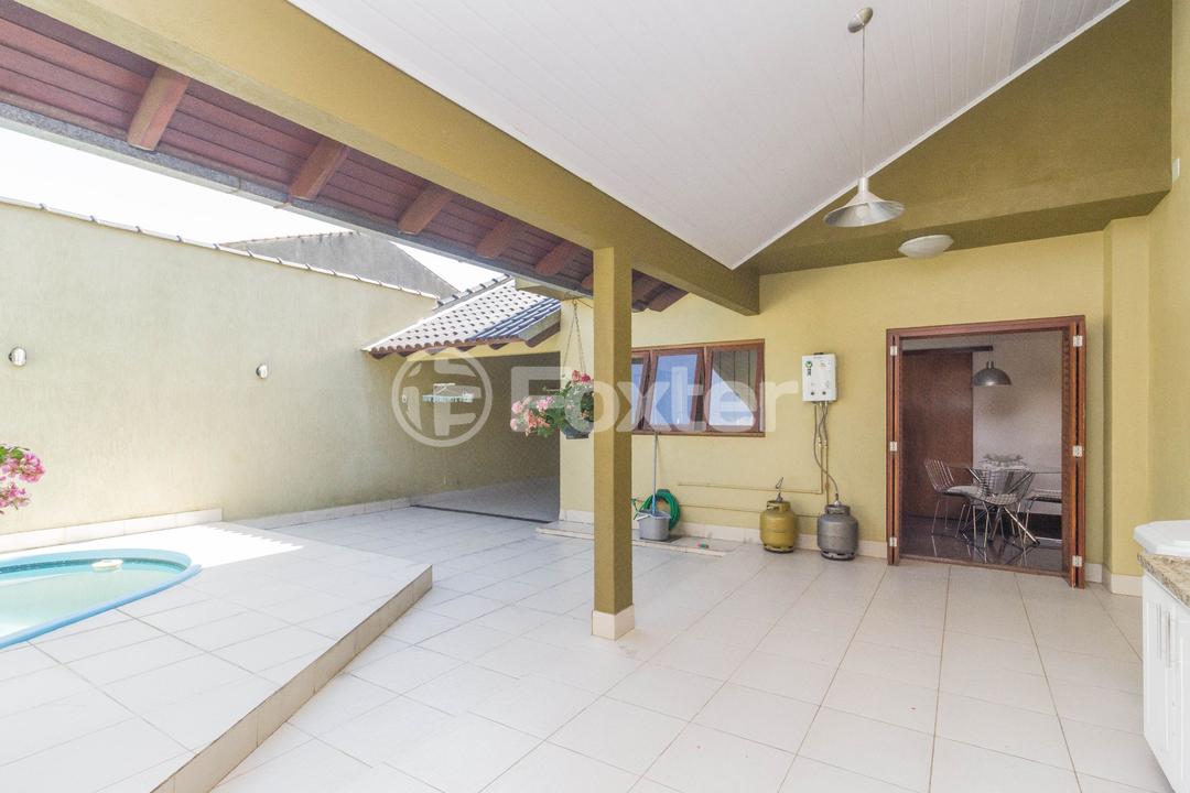 Casa à venda com 3 quartos, 200m² - Foto 42