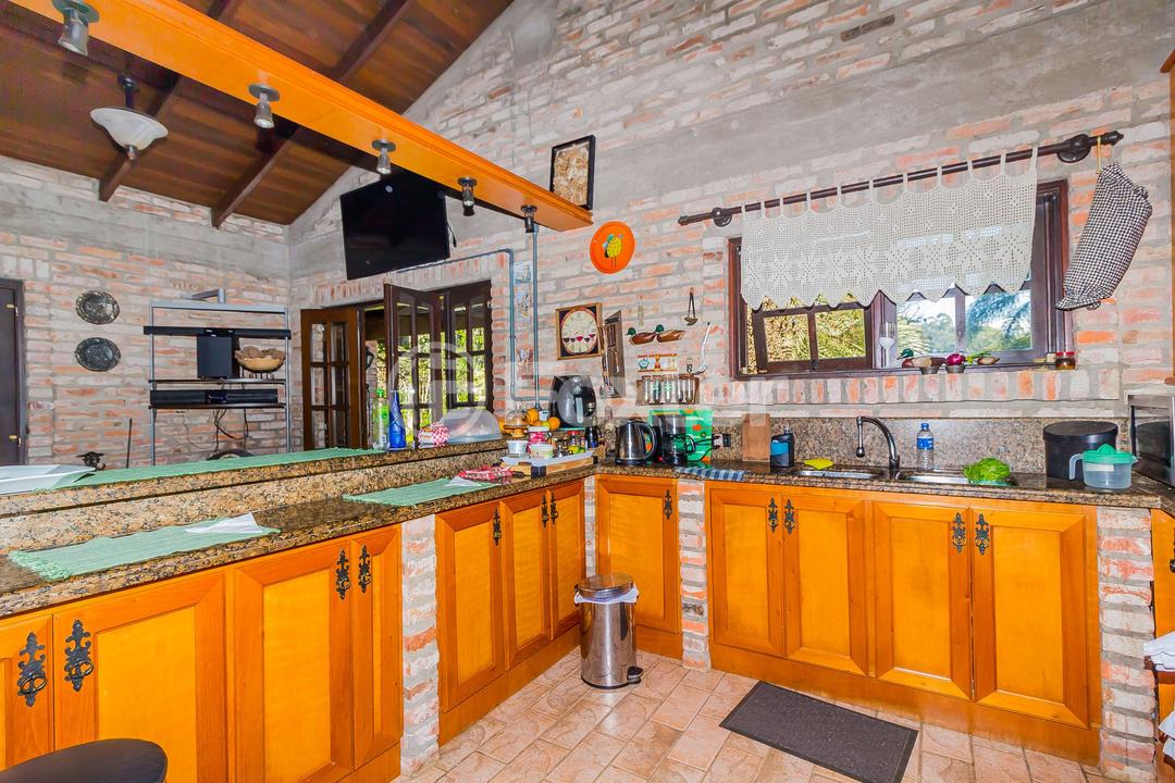 Sítio à venda com 5 quartos, 640m² - Foto 18