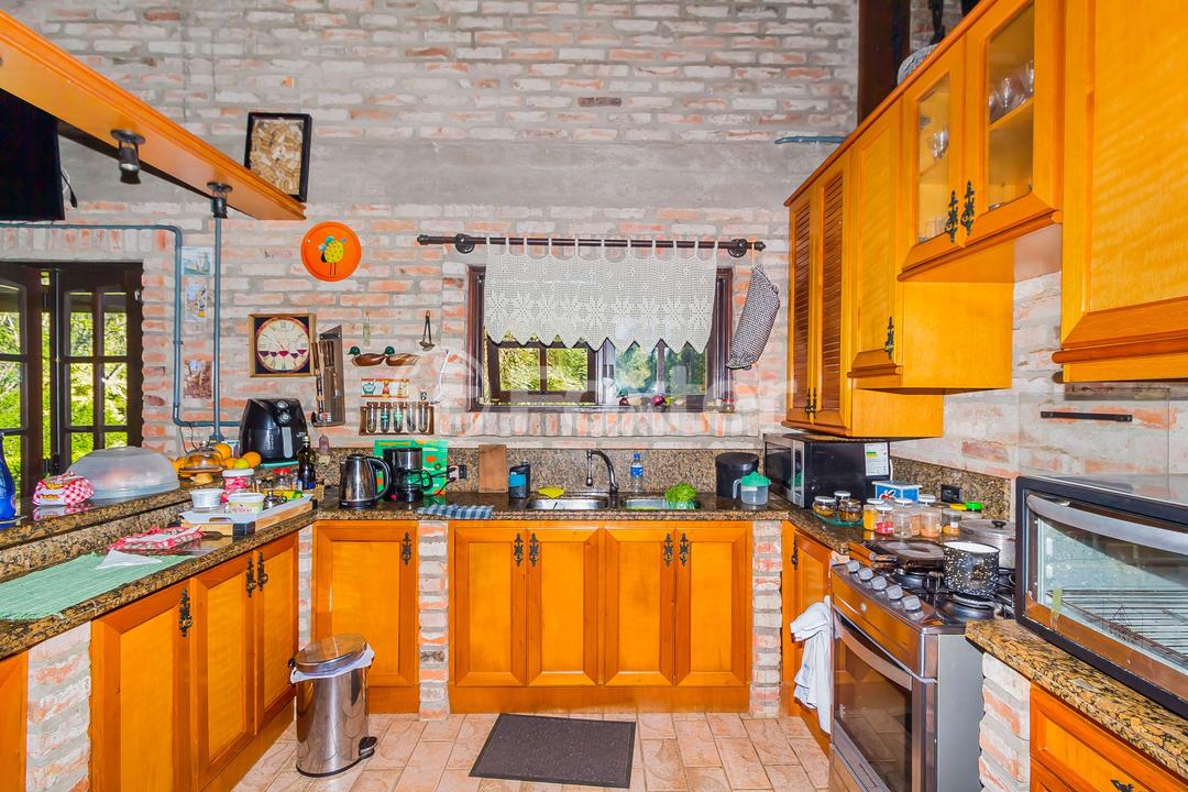 Sítio à venda com 5 quartos, 640m² - Foto 19