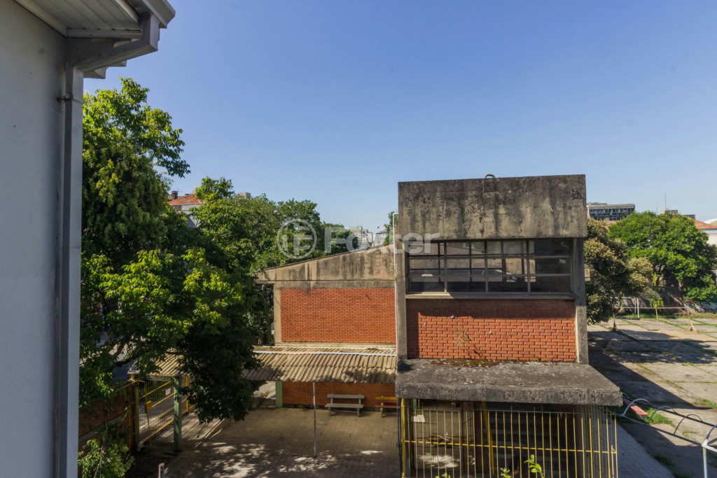 Apartamento à venda com 3 quartos, 80m² - Foto 8