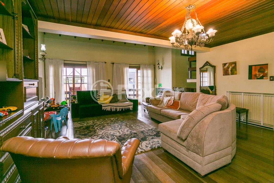 Casa à venda com 3 quartos, 326m² - Foto 1