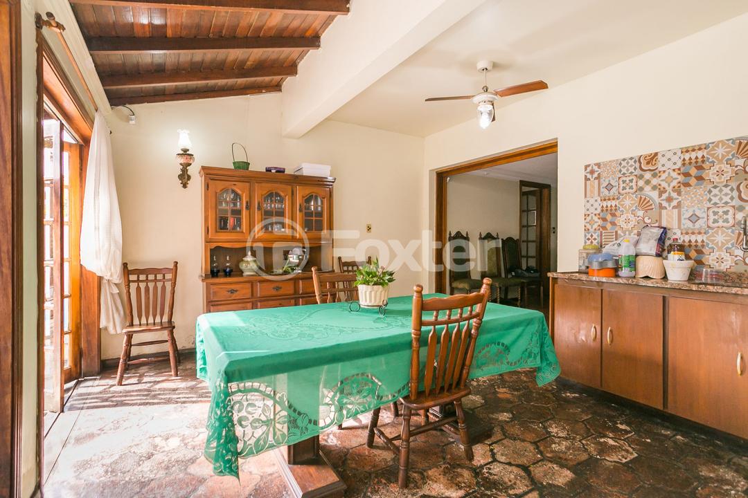 Casa à venda com 3 quartos, 326m² - Foto 24