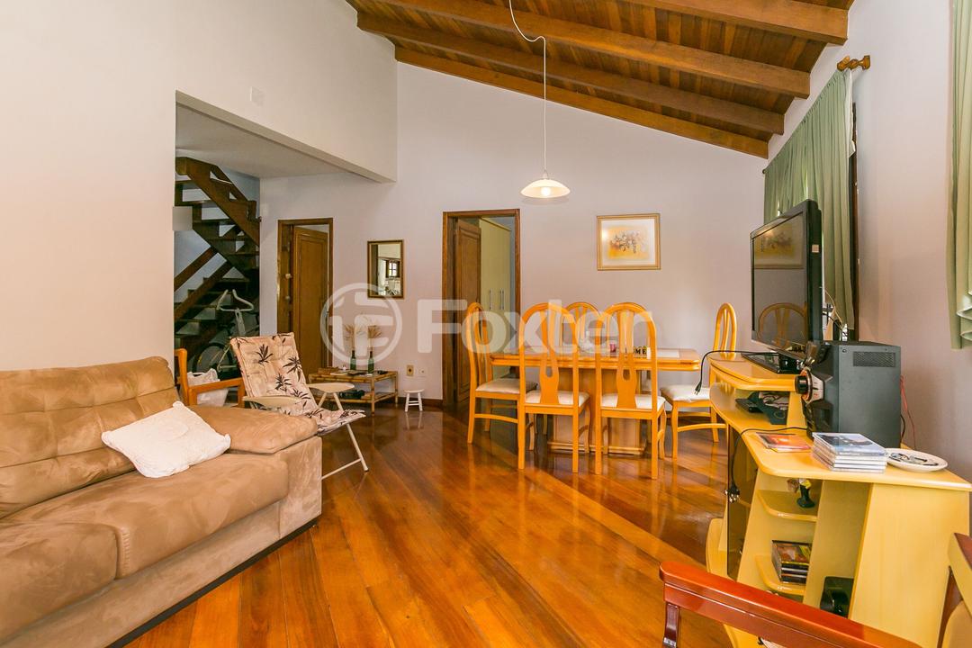 Casa à venda com 3 quartos, 180m² - Foto 3