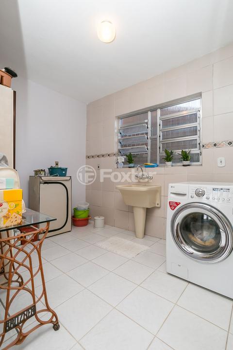Casa à venda com 3 quartos, 180m² - Foto 20