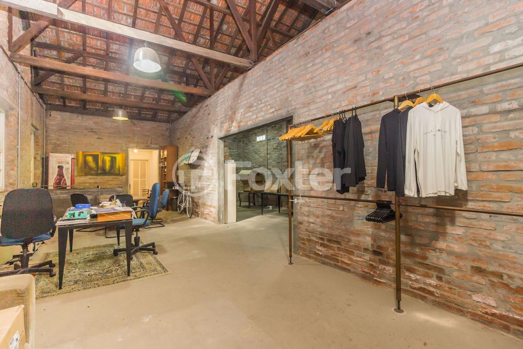 Casa à venda com 2 quartos, 210m² - Foto 6