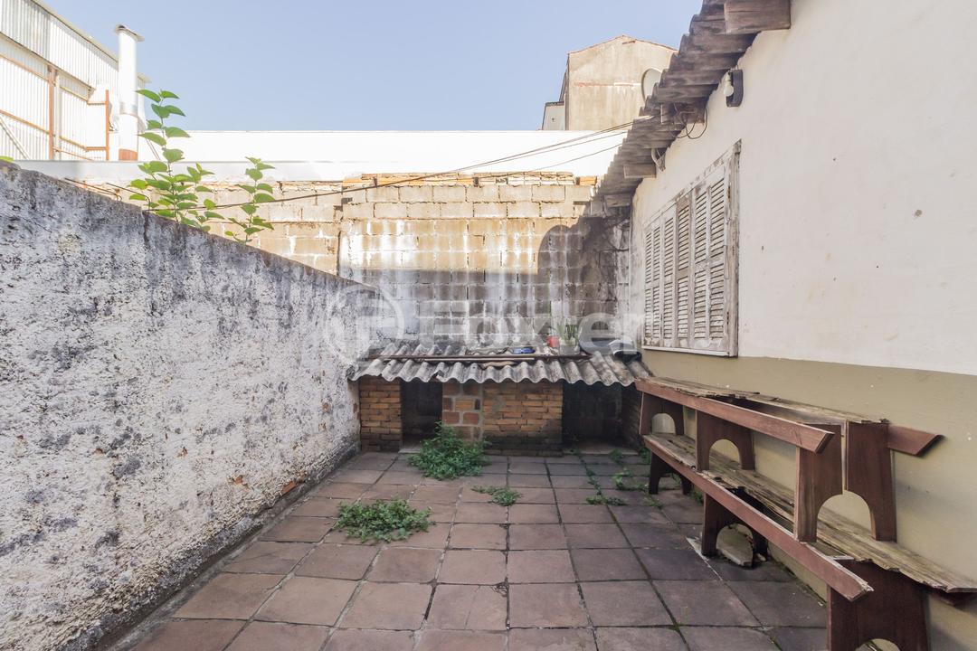 Casa à venda com 2 quartos, 210m² - Foto 15