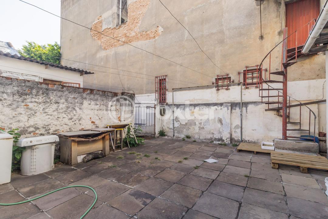 Casa à venda com 2 quartos, 210m² - Foto 17