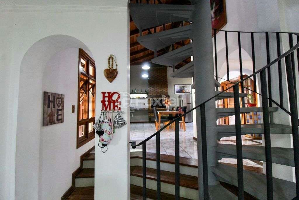 Casa à venda com 3 quartos, 291m² - Foto 17