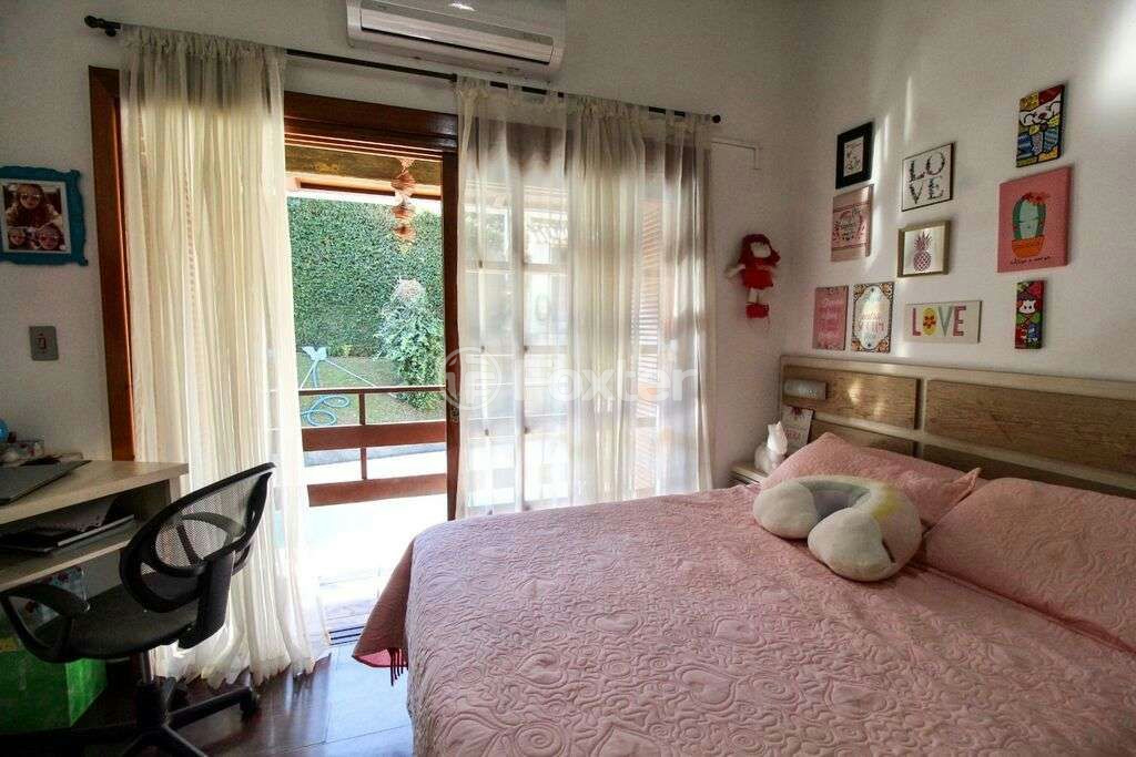 Casa à venda com 3 quartos, 291m² - Foto 19