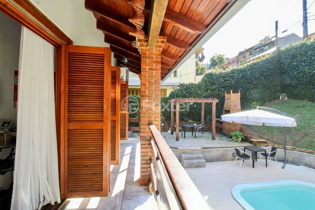 Casa à venda com 3 quartos, 291m² - Foto 24