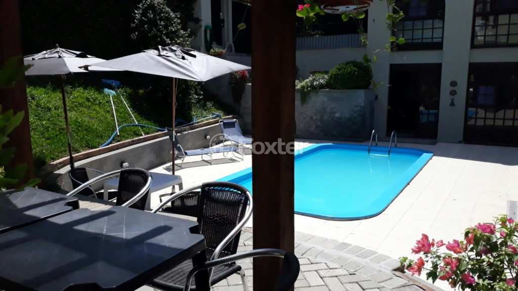 Casa à venda com 3 quartos, 291m² - Foto 28