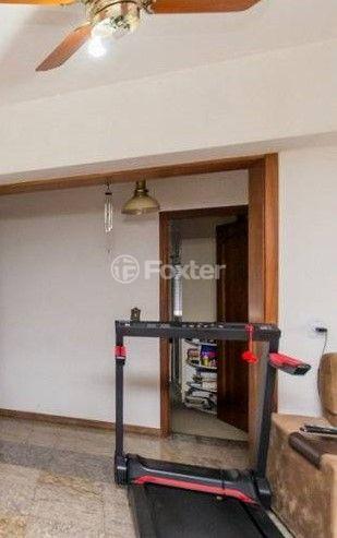 Apartamento à venda com 3 quartos, 158m² - Foto 2