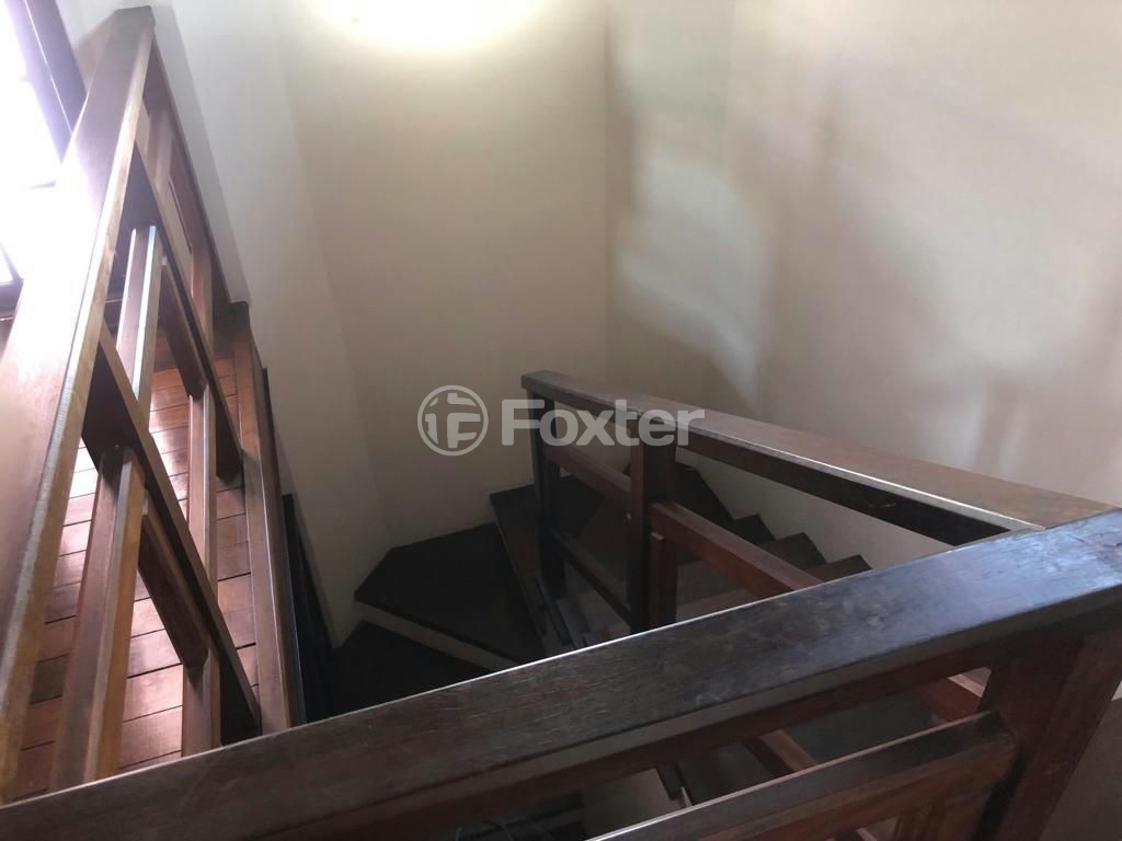 Casa à venda com 5 quartos, 203m² - Foto 7