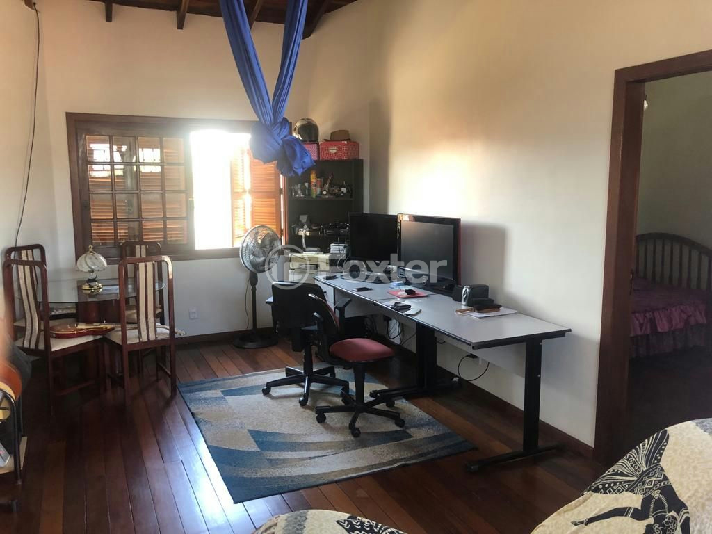 Casa à venda com 5 quartos, 203m² - Foto 8