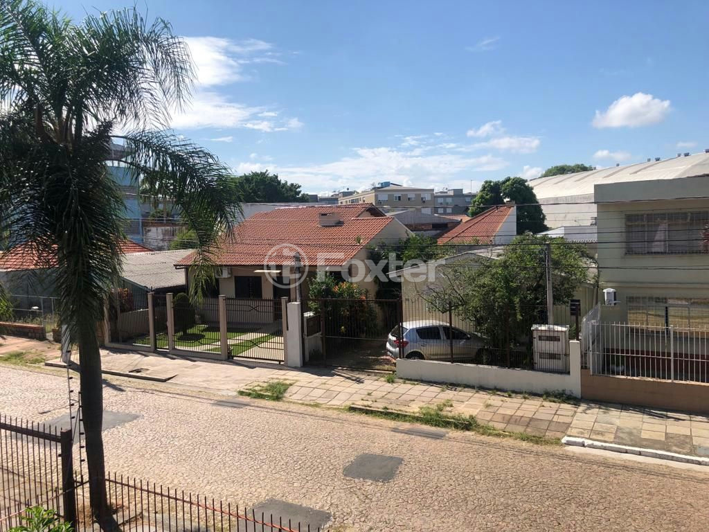 Casa à venda com 5 quartos, 203m² - Foto 6