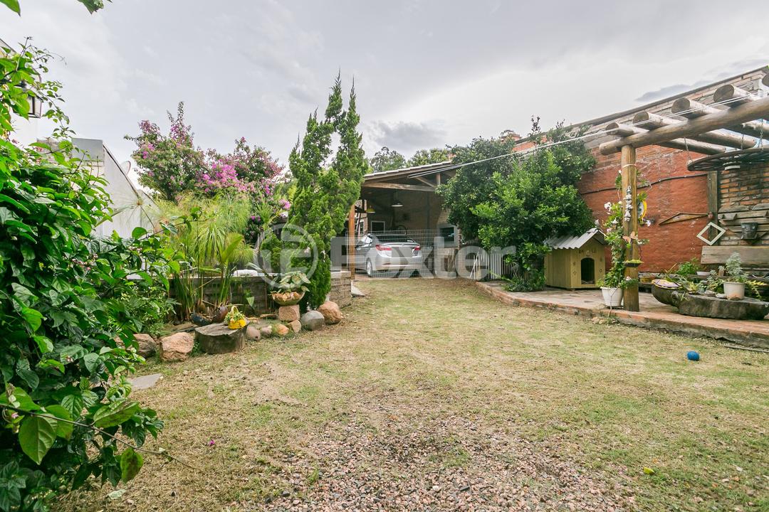 Casa à venda com 3 quartos, 220m² - Foto 15