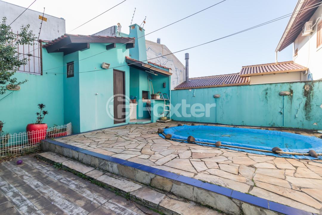 Casa de Condomínio à venda com 3 quartos, 233m² - Foto 37