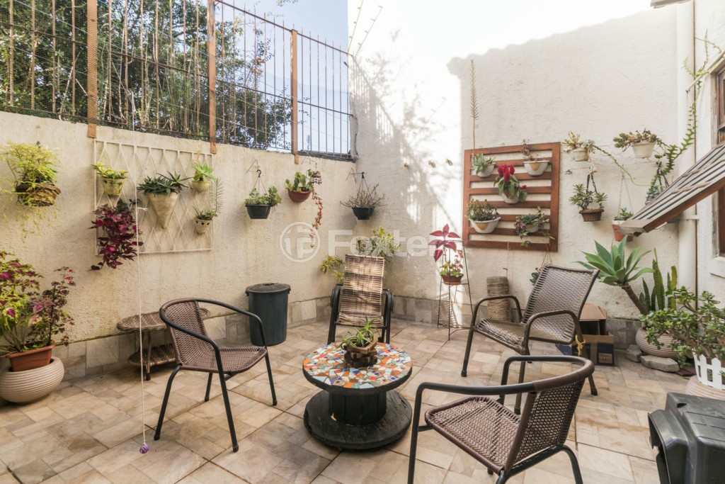 Casa de Condomínio à venda com 3 quartos, 229m² - Foto 25