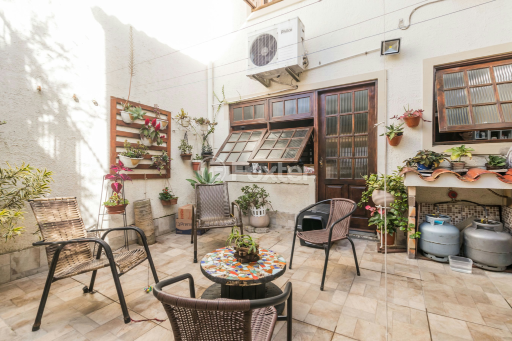 Casa de Condomínio à venda com 3 quartos, 229m² - Foto 26