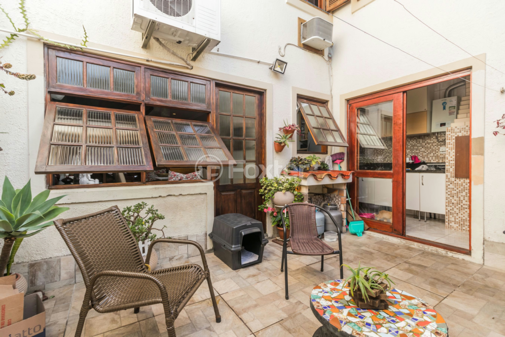 Casa de Condomínio à venda com 3 quartos, 229m² - Foto 27