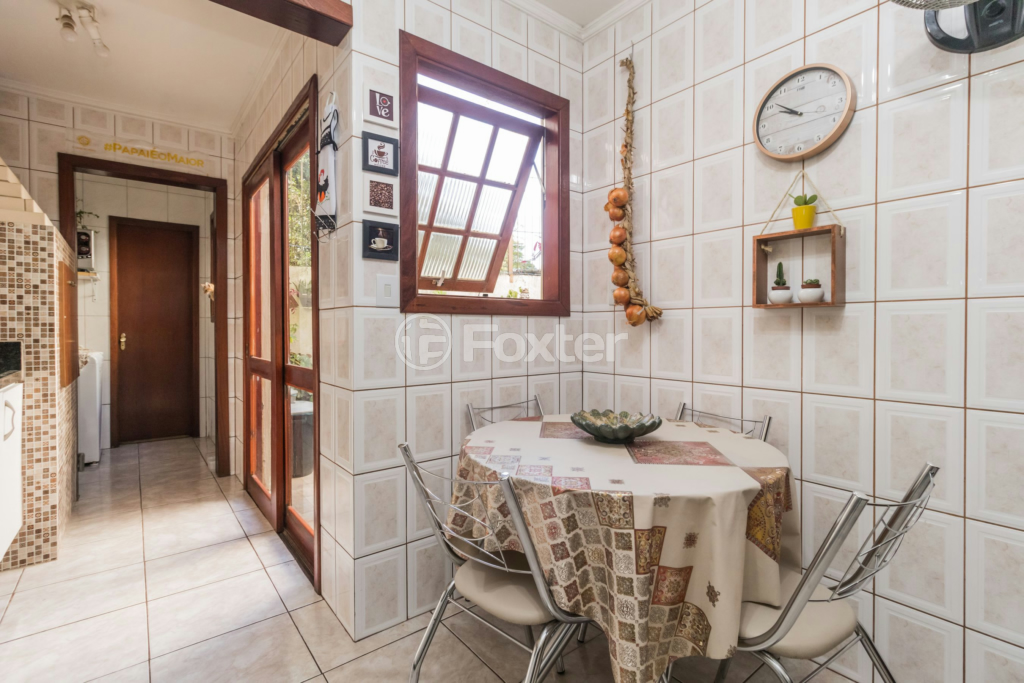 Casa de Condomínio à venda com 3 quartos, 229m² - Foto 29