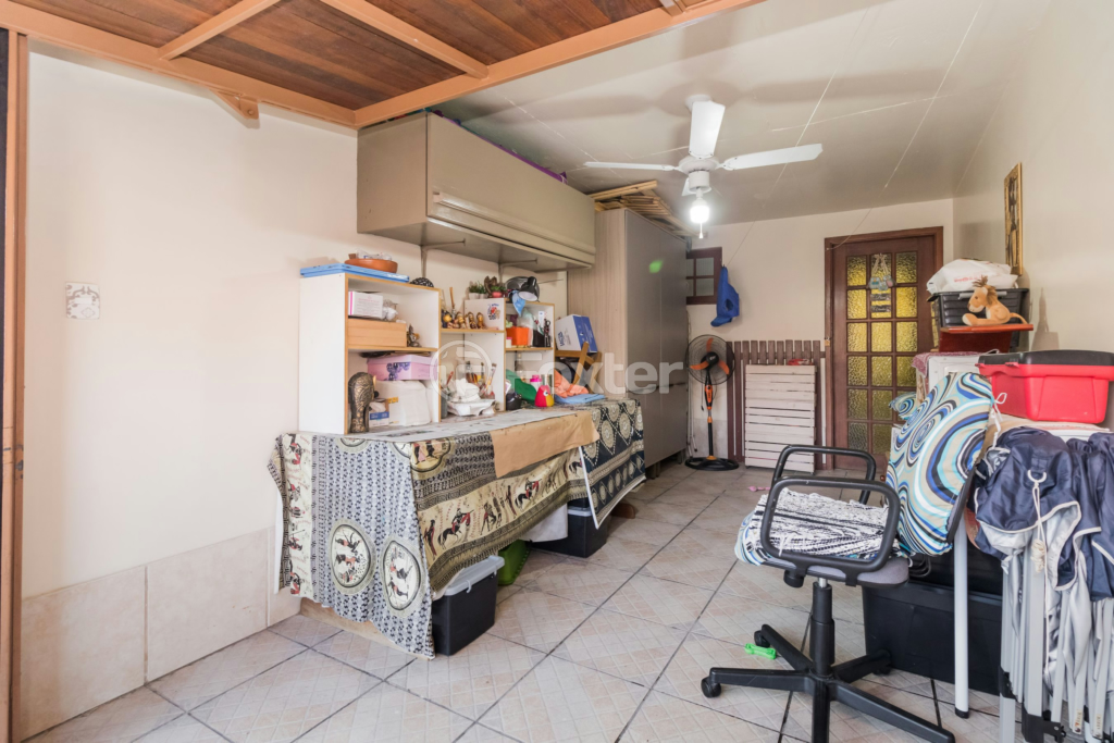 Casa de Condomínio à venda com 3 quartos, 229m² - Foto 35