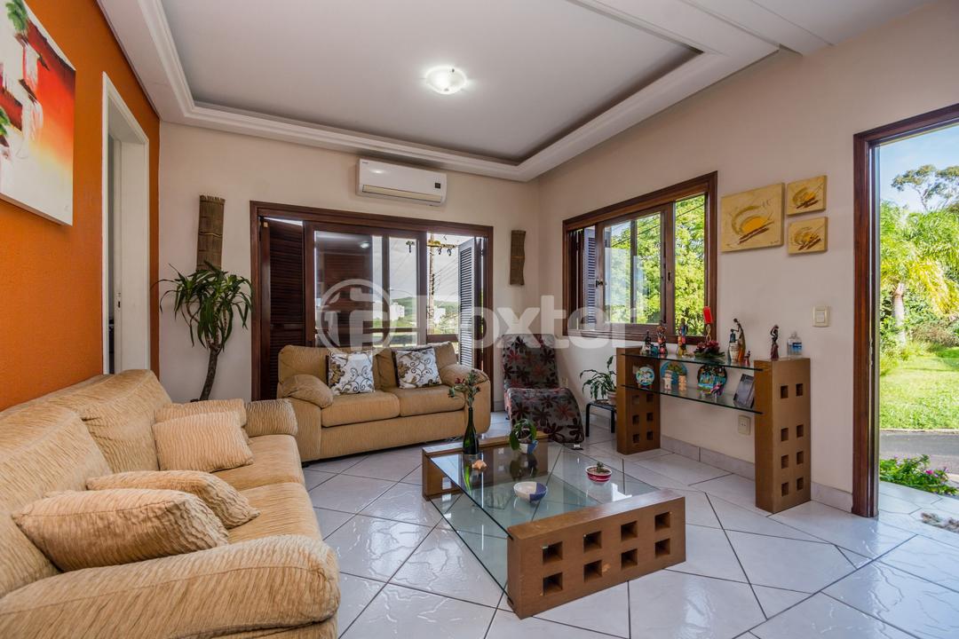 Casa de Condomínio à venda com 4 quartos, 304m² - Foto 4