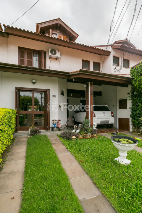 Casa de Condomínio à venda com 3 quartos, 169m² - Foto 2