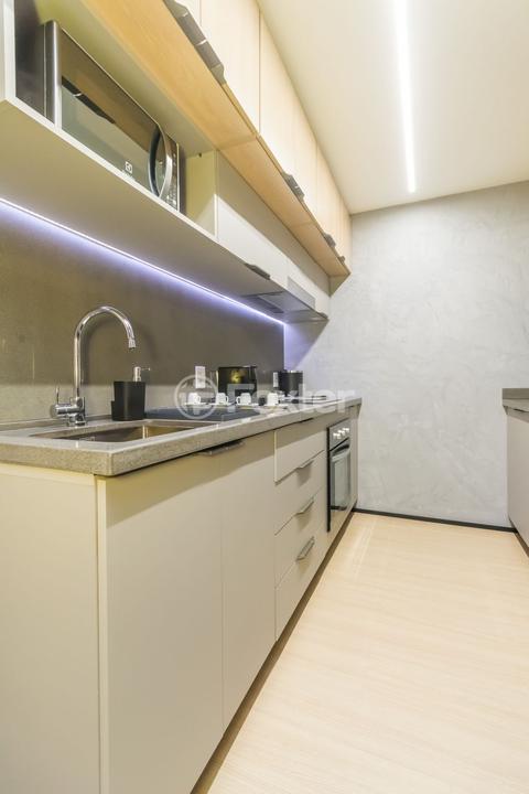 Apartamento à venda com 2 quartos, 62m² - Foto 19