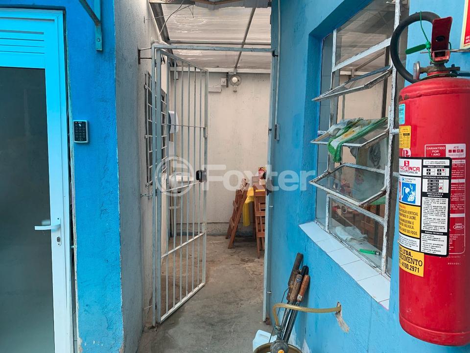 Casa à venda com 4 quartos, 220m² - Foto 4