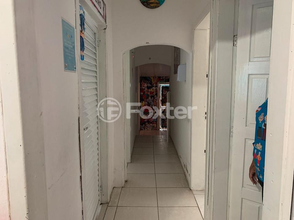 Casa à venda com 4 quartos, 220m² - Foto 10