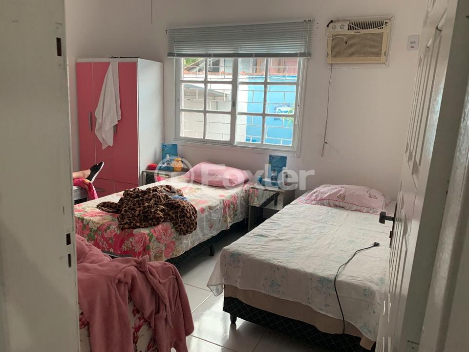 Casa à venda com 4 quartos, 220m² - Foto 11