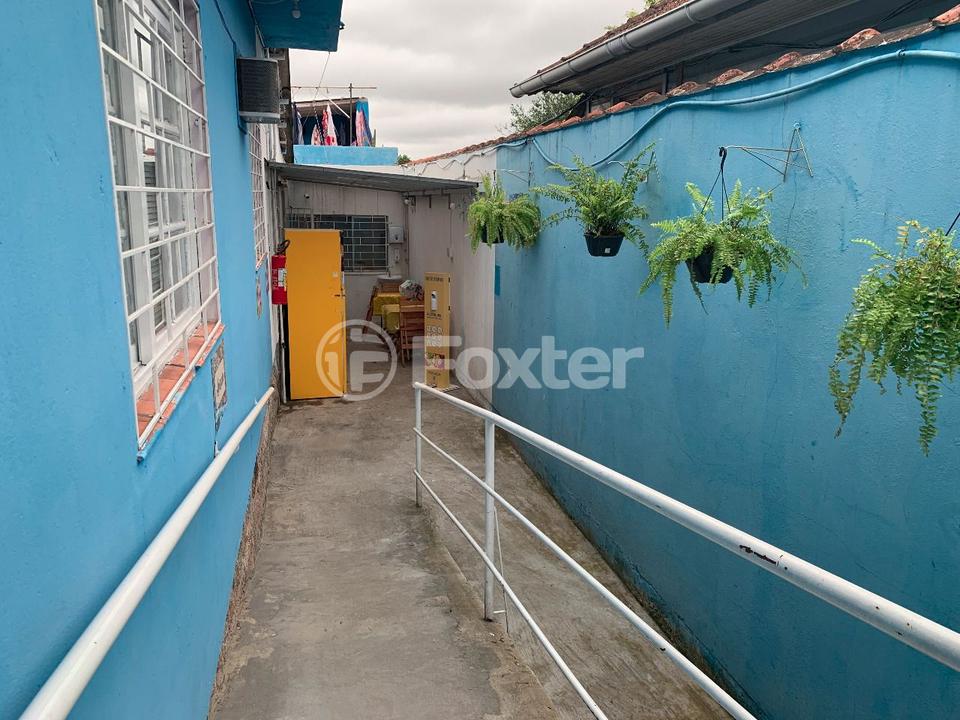 Casa à venda com 4 quartos, 220m² - Foto 5