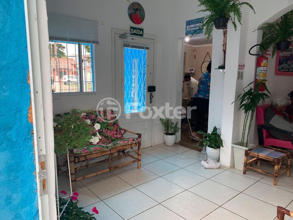 Casa à venda com 4 quartos, 220m² - Foto 6