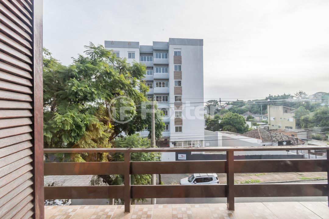 Casa à venda com 3 quartos, 290m² - Foto 7