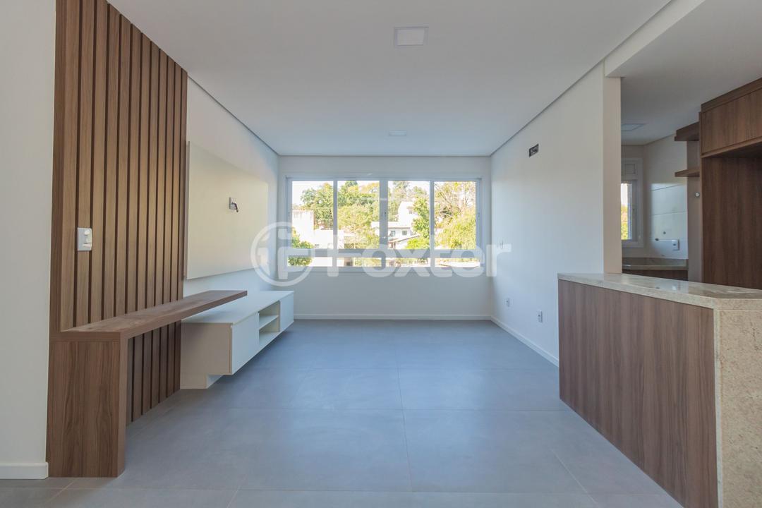 Apartamento à venda com 2 quartos, 70m² - Foto 3
