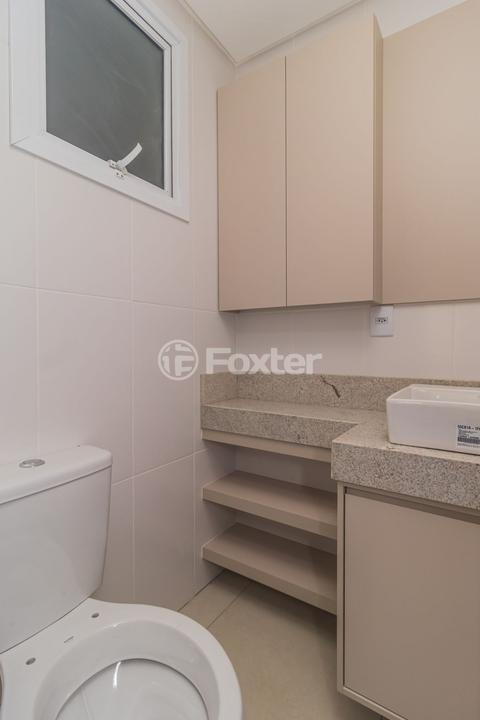Apartamento à venda com 2 quartos, 70m² - Foto 17