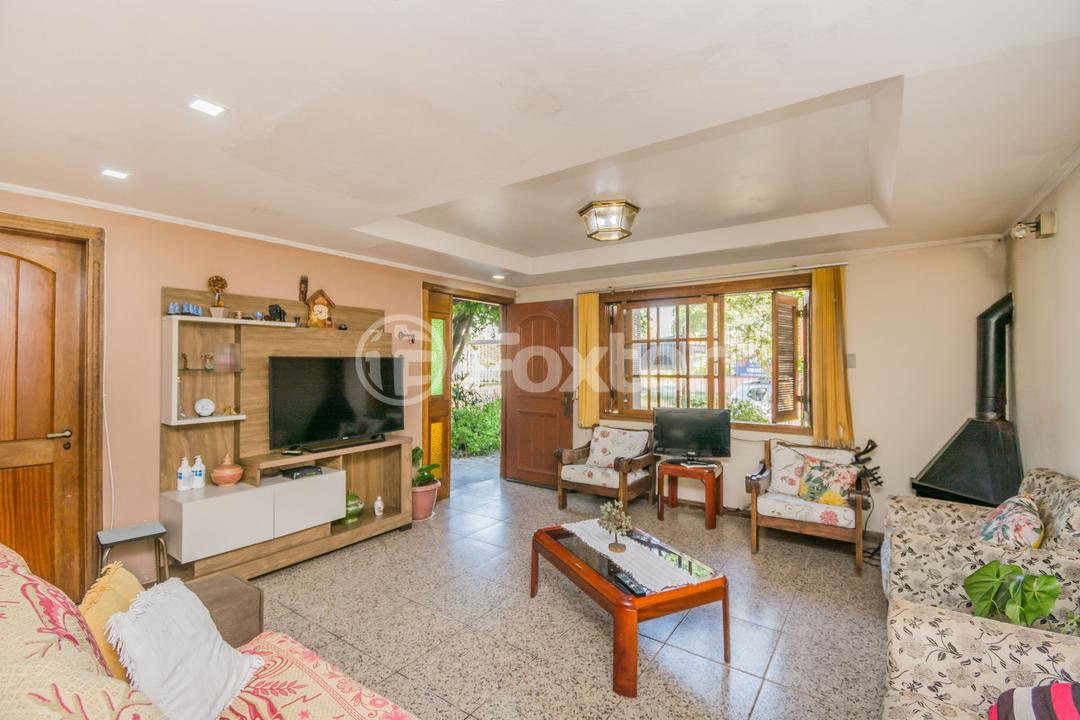 Casa à venda com 4 quartos, 300m² - Foto 2