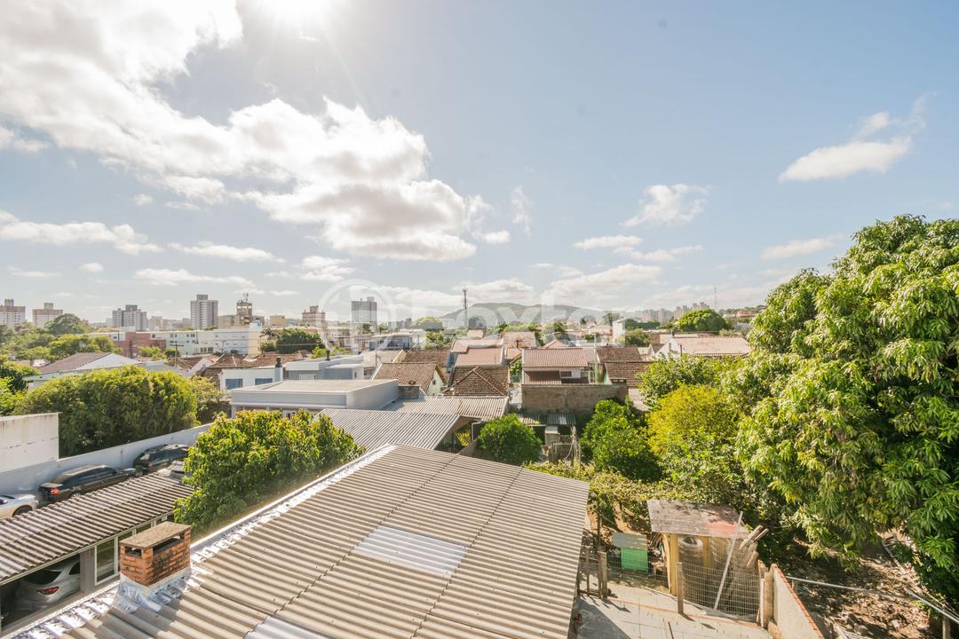 Casa à venda com 4 quartos, 300m² - Foto 31